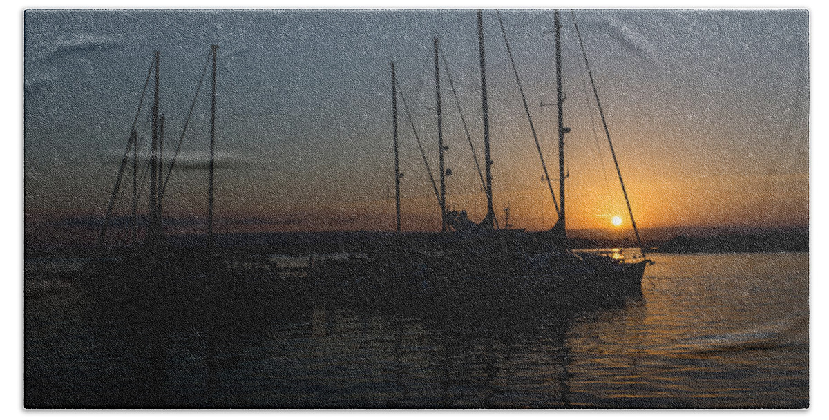 Sicilian Sunset Hand Towel featuring the photograph Sicilian Sunset at the Syracuse Harbour by Georgia Mizuleva