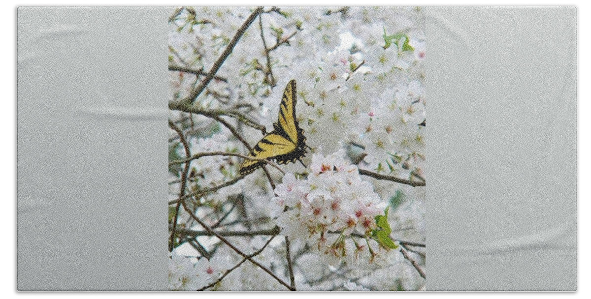 Postcard Bath Towel featuring the digital art Softness Of Spring by Matthew Seufer