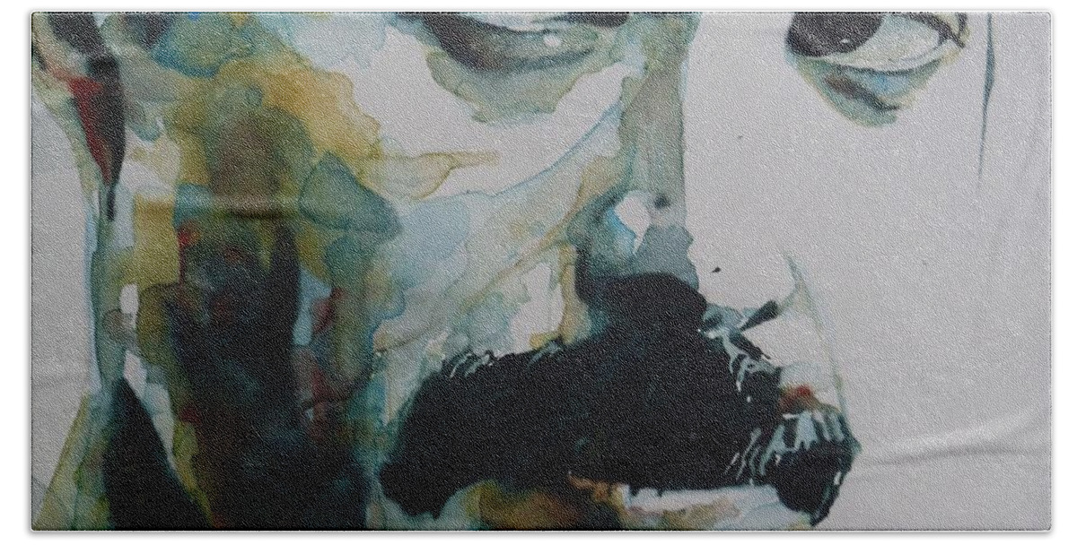 Rock And Roll Bath Towel featuring the painting Freddie Mercury by Paul Lovering