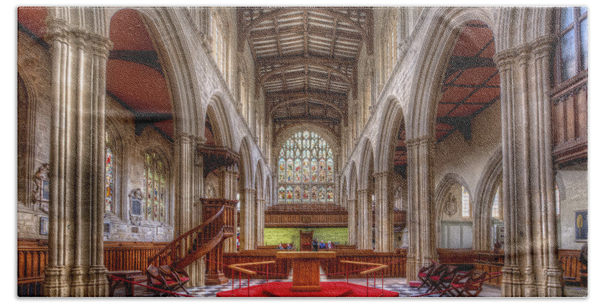 Oxford Hand Towel featuring the photograph St Mary The Virgin Church - Nave by Yhun Suarez