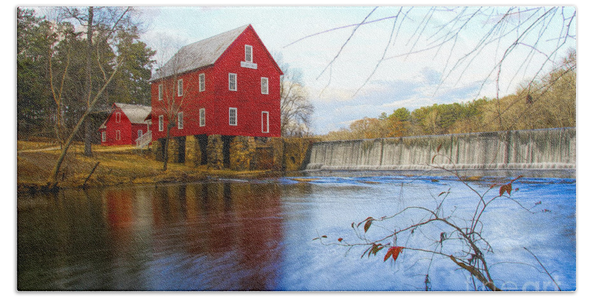 Starrs Mill Bath Towel featuring the photograph Starrs Mill on Whitewater Creek by Barbara Bowen