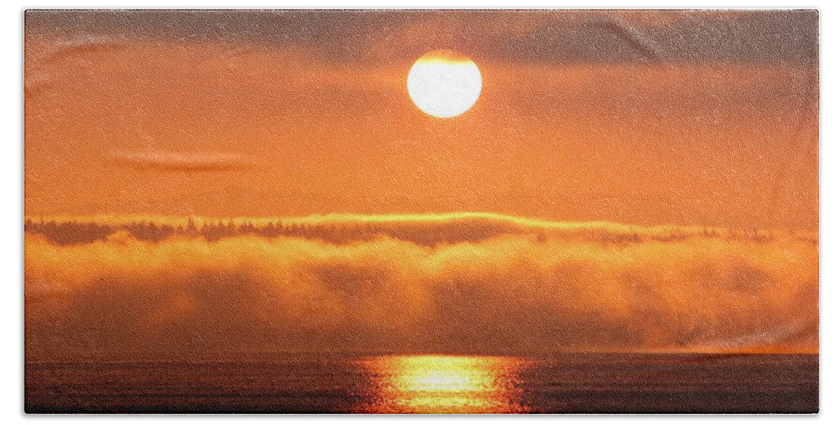 Sunrise Hand Towel featuring the photograph Sunrise and Fog by E Faithe Lester