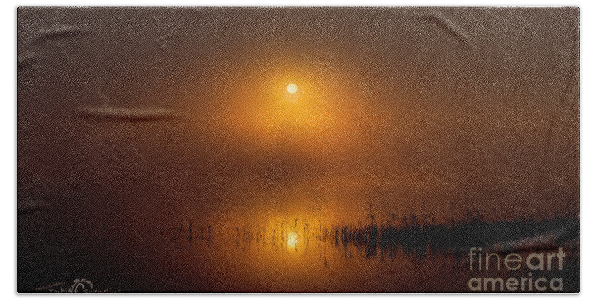 Sunrise In The Fog Bath Towel featuring the photograph Sunrise in the fog by Torbjorn Swenelius