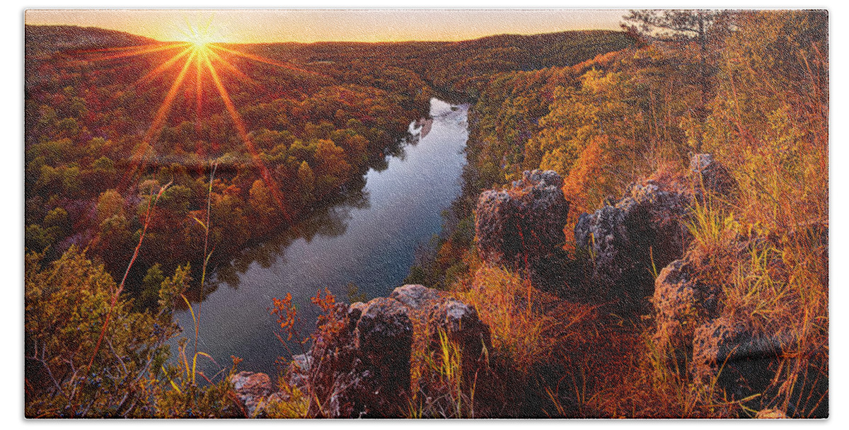 Ozark Bath Towel featuring the photograph Sunset At Paint-Rock Bluff by Robert Charity
