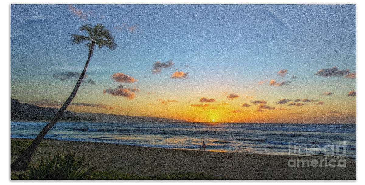 Sunset Beach Bath Towel featuring the photograph Sunset Beach Aloha Sunset by Aloha Art