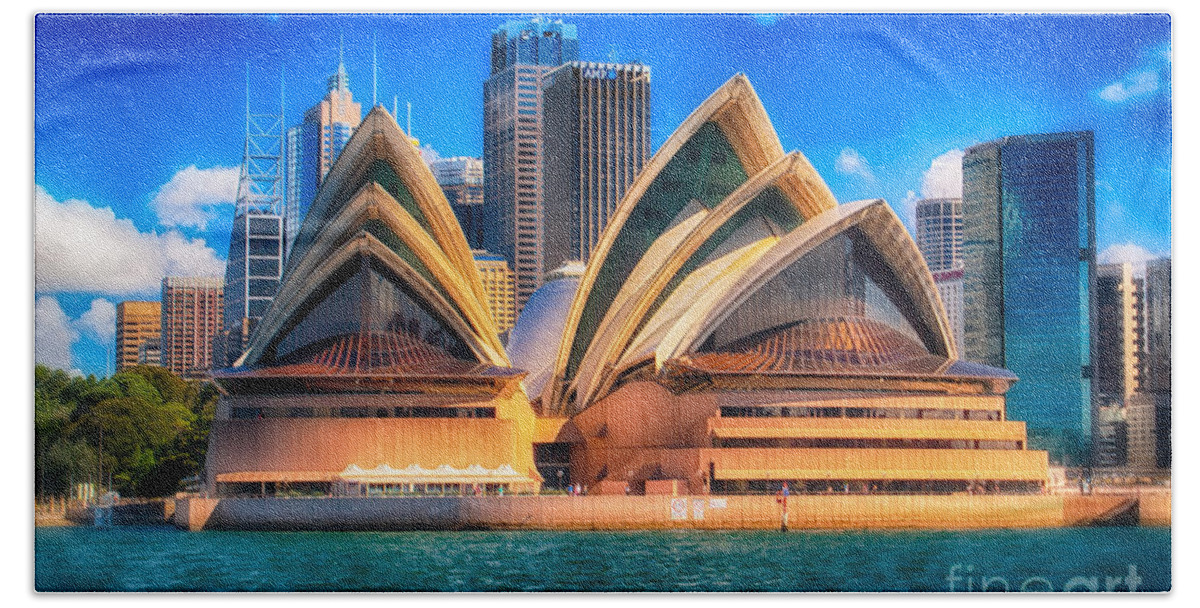 Sydney Bath Towel featuring the photograph Sydney Opera House by Eye Olating Images