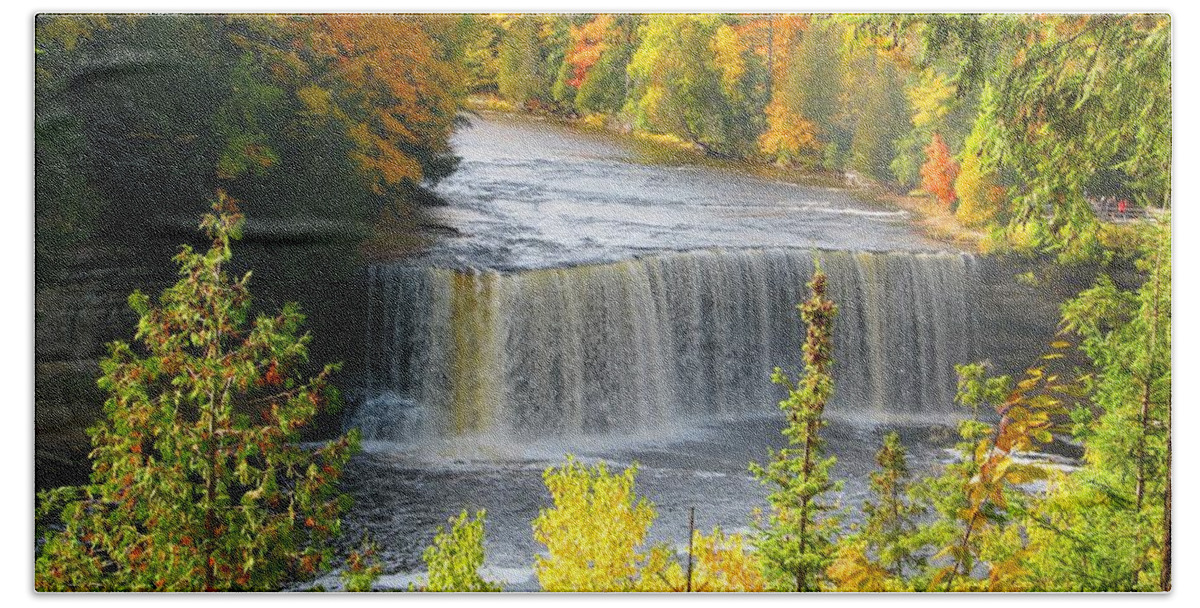 Waterfall Hand Towel featuring the photograph Tahquamenon Falls in October by Keith Stokes