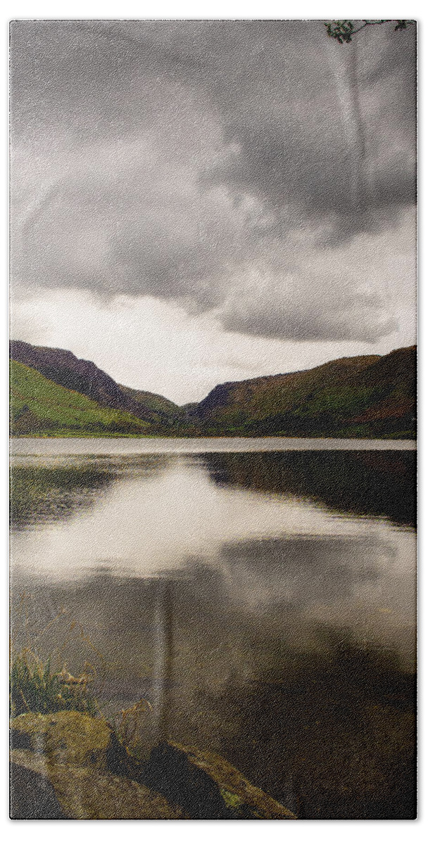 Canvas Bath Towel featuring the photograph Talyllyn Lake Snowdonia by Mark Llewellyn