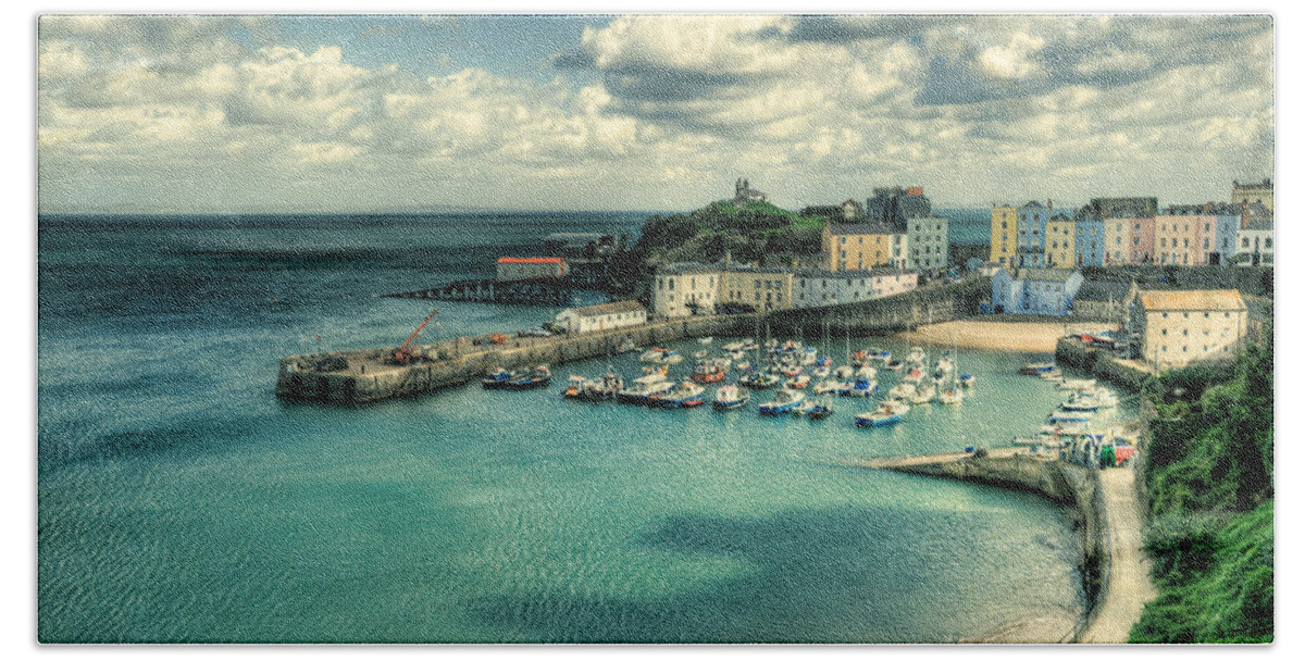 Tenby Harbour Bath Sheet featuring the photograph Tenby Harbour Pembrokeshire by Steve Purnell