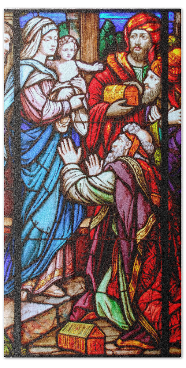 Stained Glass Window Bath Towel featuring the photograph The Epiphany of Our Lord by Larry Ward