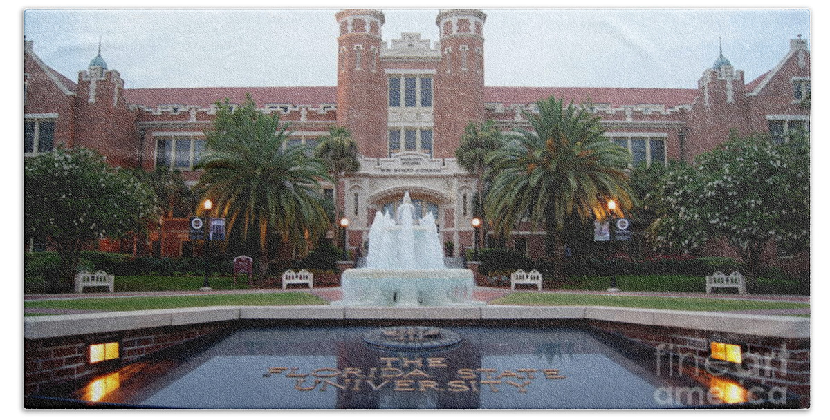 Fsu Hand Towel featuring the photograph The Florida State University by Paul Wilford