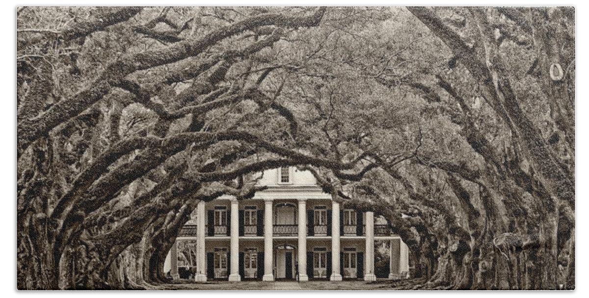 Oak Alley Plantation Hand Towel featuring the photograph The Old South sepia by Steve Harrington