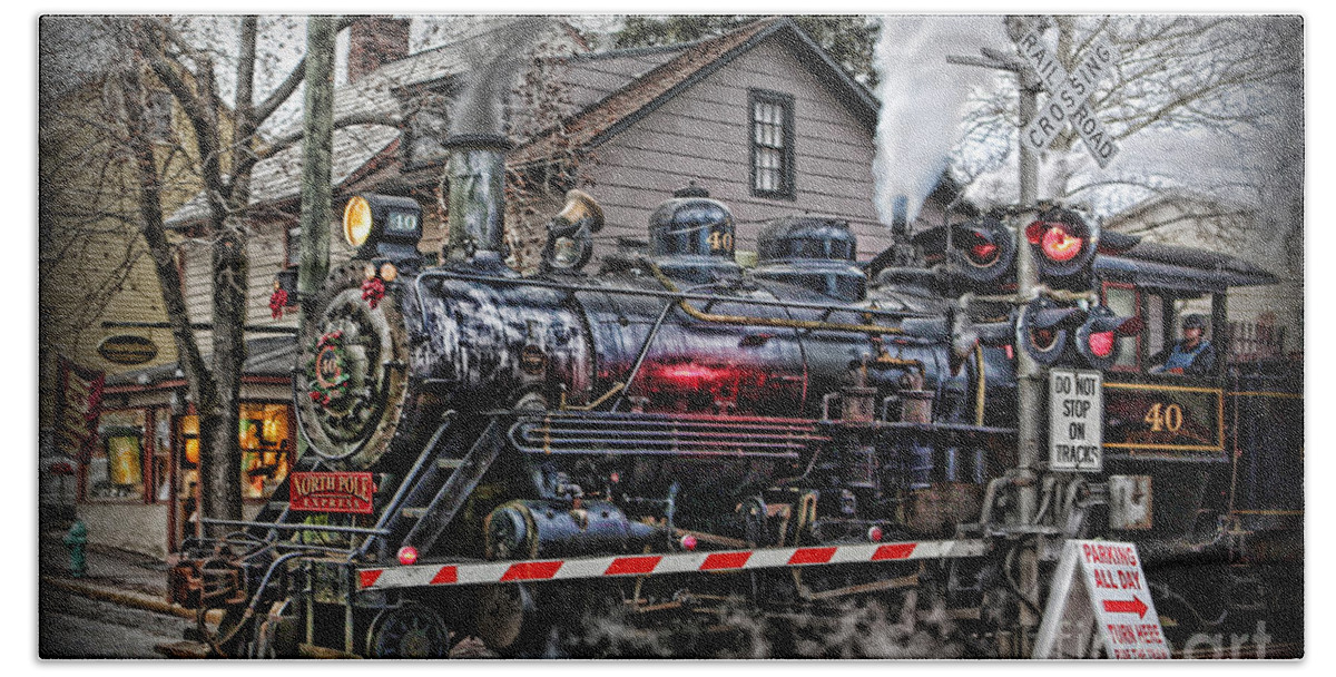 New Hope And Ivyland Rail Road Bath Towel featuring the photograph The Polar Express - Steam Locomotive III by Lee Dos Santos