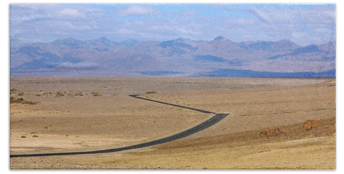 Death Bath Towel featuring the photograph The Road by Stuart Litoff