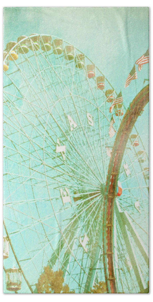 State Fair Bath Towel featuring the photograph The Texas Star Ferris Wheel by David and Carol Kelly