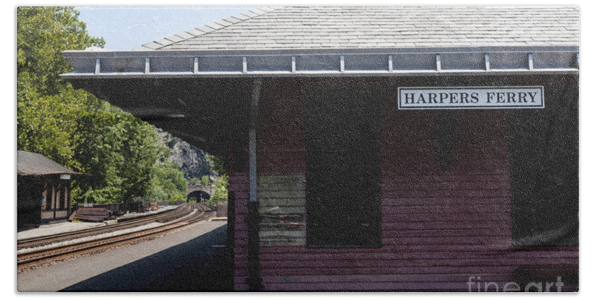 Train Station Bath Towel featuring the photograph The train station at Harpers Ferry in West Virginia by William Kuta
