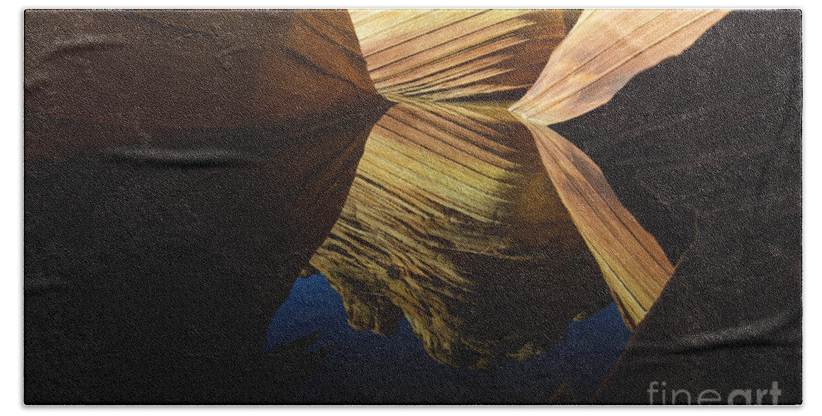 The Wave Bath Towel featuring the photograph The Wave Reflected Beauty 3 by Bob Christopher