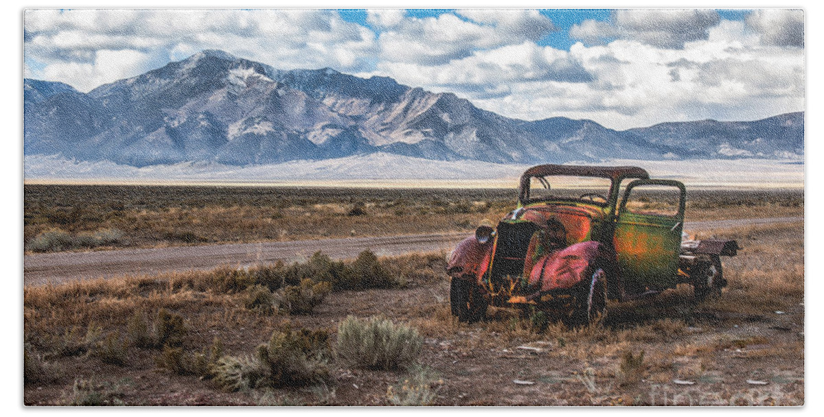 Transportation Bath Towel featuring the photograph This Old Truck by Robert Bales