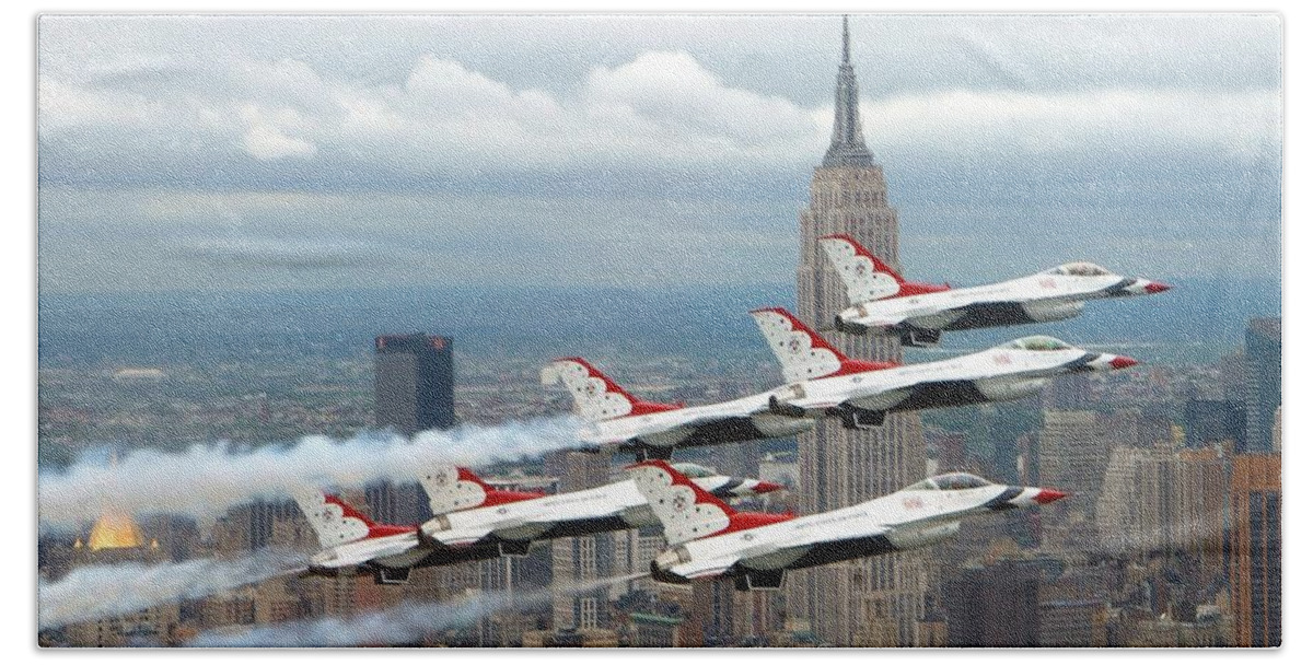 Us Air Force Hand Towel featuring the photograph Thunderbirds over New York City by Mountain Dreams