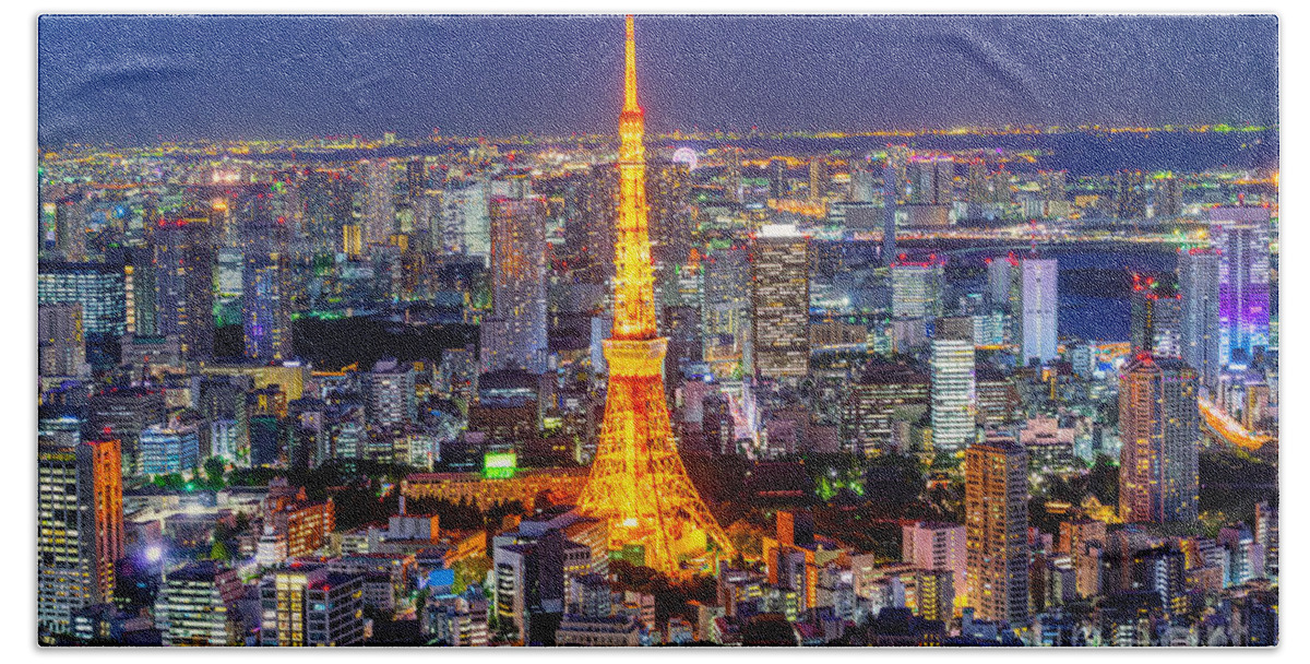 Tokyo Bath Towel featuring the photograph Tokyo - Japan by Luciano Mortula