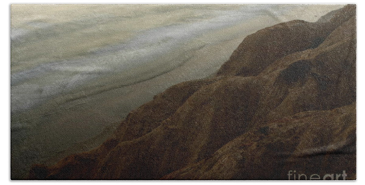 Landscapes Hand Towel featuring the photograph Torrey Pines Waves #2 by John F Tsumas