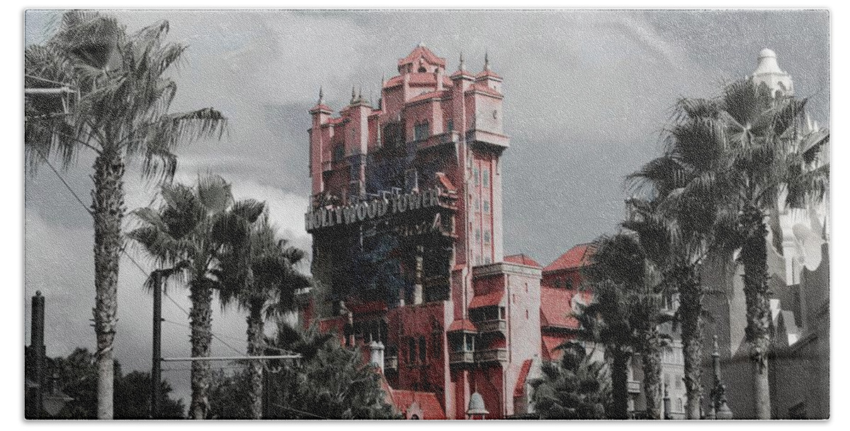 Architecture Bath Towel featuring the mixed media Tower of Terror in color by Eric Liller