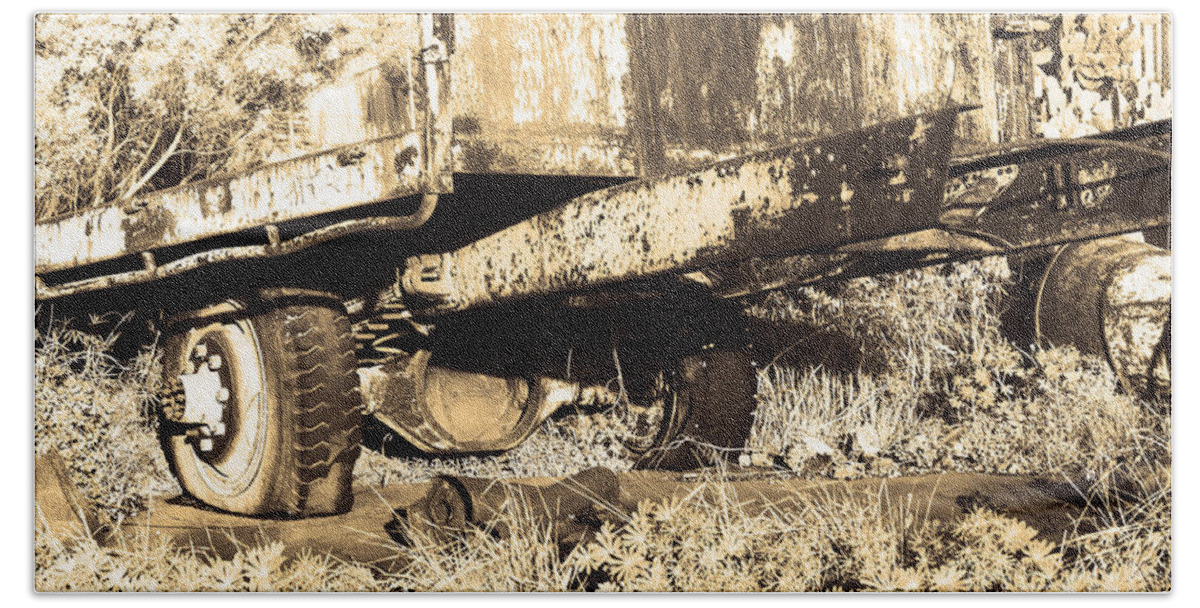 Sepia Bath Towel featuring the photograph Truck Wreckage II by Cassandra Buckley