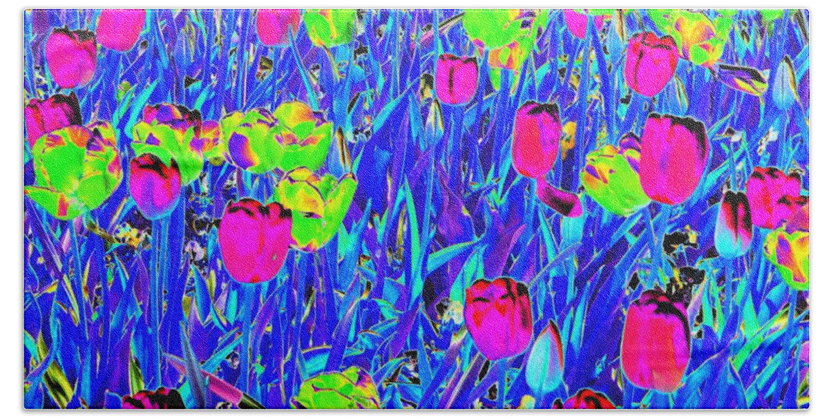 Tulip Bath Towel featuring the photograph Tulips - Field With Love - PhotoPower 2000 by Pamela Critchlow