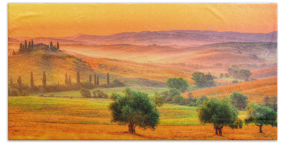 Tuscany Bath Towel featuring the photograph Tuscan Dream by Midori Chan
