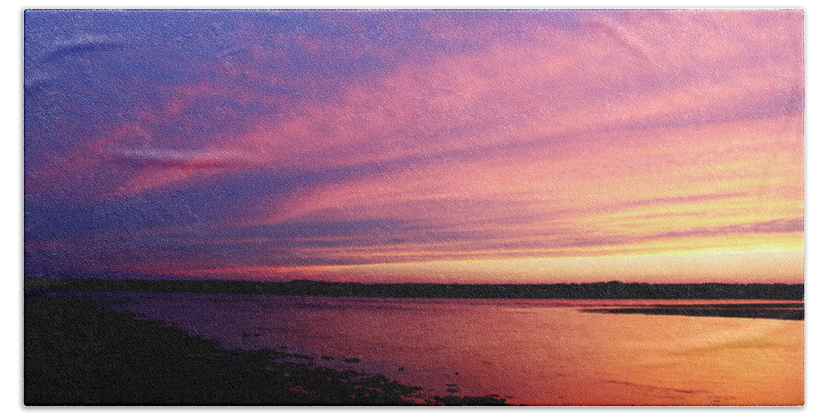 Twilight Bath Towel featuring the photograph Twilight Over Sakonnet by Andrew Pacheco