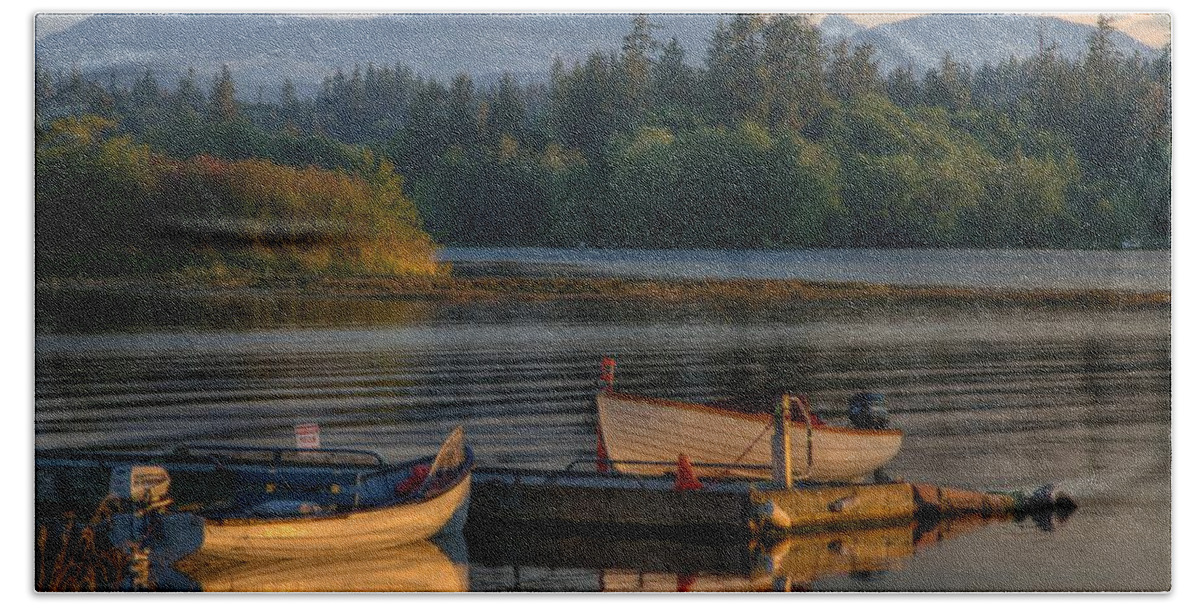 Tyee Bath Towel featuring the photograph Sunset Tyee Boats by Kathy Paynter