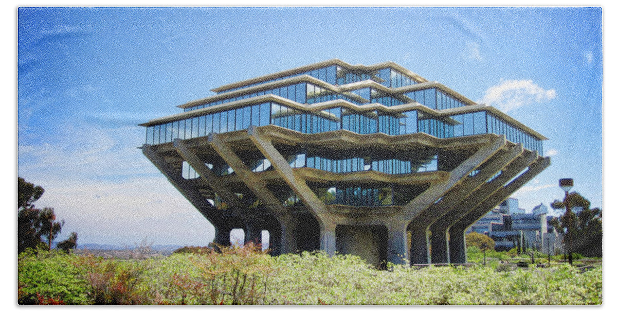 Geisel Bath Towel featuring the photograph UCSD Geisel Library by Nancy Ingersoll