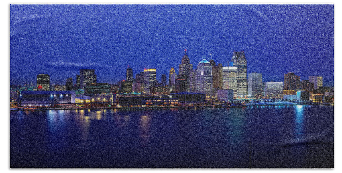 Photography Bath Towel featuring the photograph Usa, Michigan, Detroit, Night by Panoramic Images