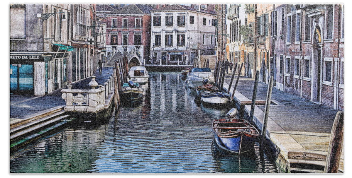 Tom Prendergast Hand Towel featuring the photograph Venice Italy IV by Tom Prendergast