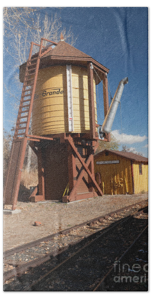 Colorado Bath Towel featuring the photograph Water Tower in the Colorado Railroad Museum by Fred Stearns