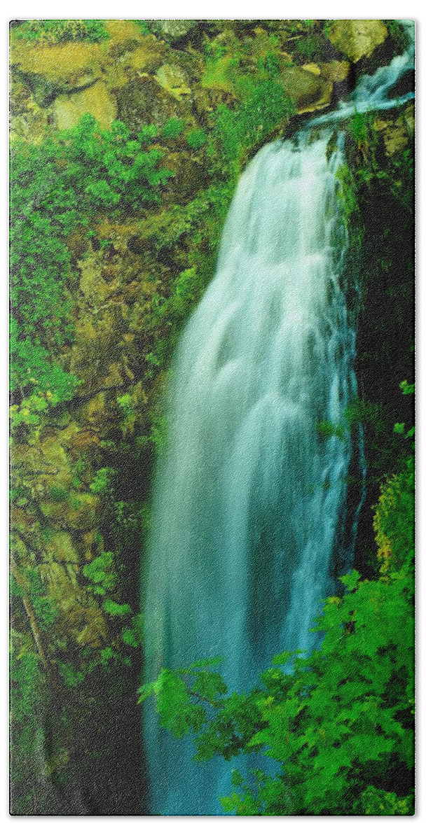 Water Bath Sheet featuring the photograph Waterfall In Hood River Oregon by Jeff Swan