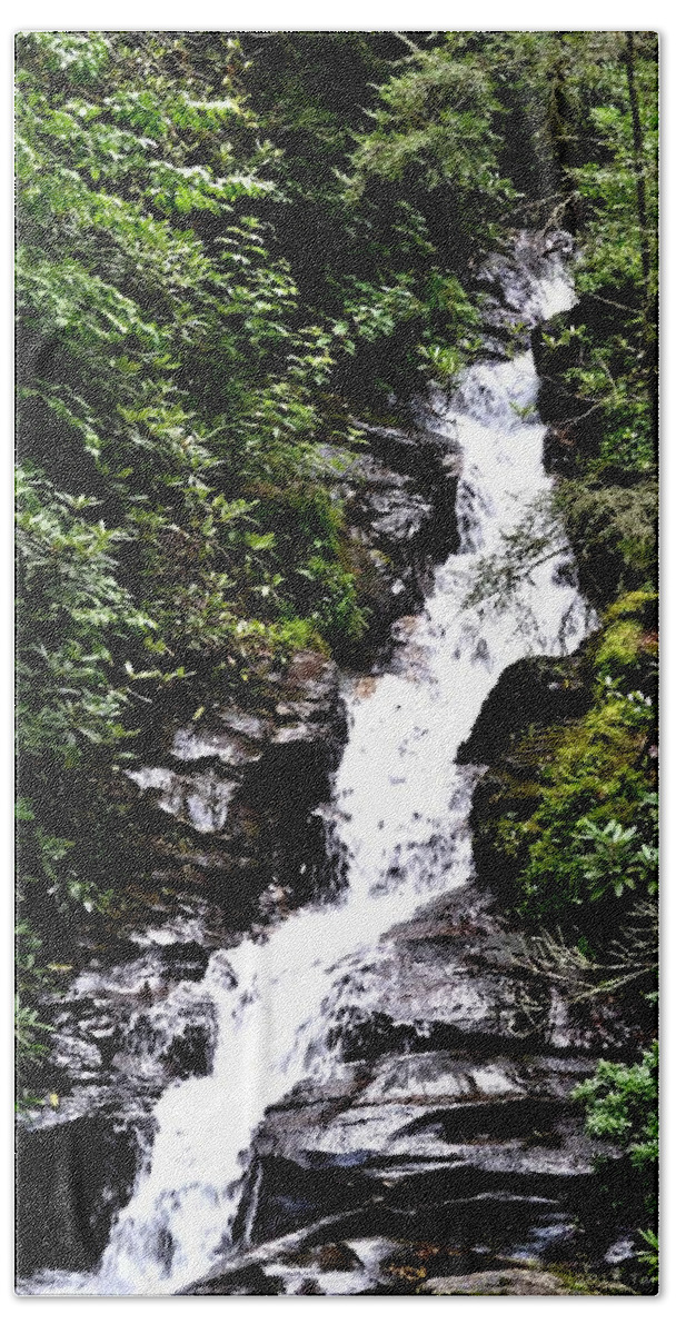 Waterfall Bath Towel featuring the photograph Waterfall on the Trail by Tara Potts