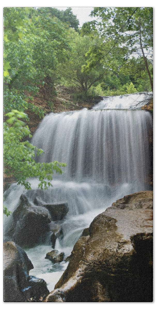 Tim Fitzharris Bath Towel featuring the photograph Waterfall Tanyard Creek Arkansas by Tim Fitzharris