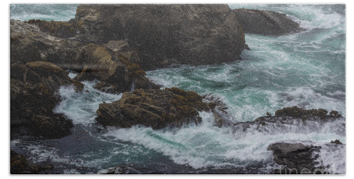 Rocks Bath Towel featuring the photograph Waves Meet Rock by Suzanne Luft