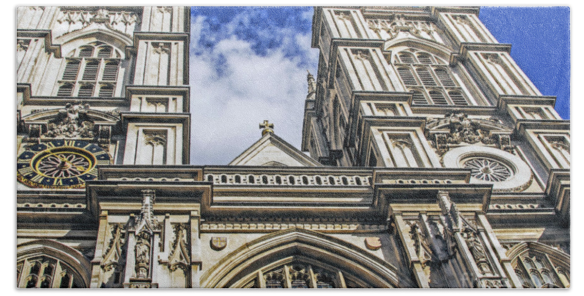 Travel Bath Towel featuring the photograph Westminster Abbey by Elvis Vaughn