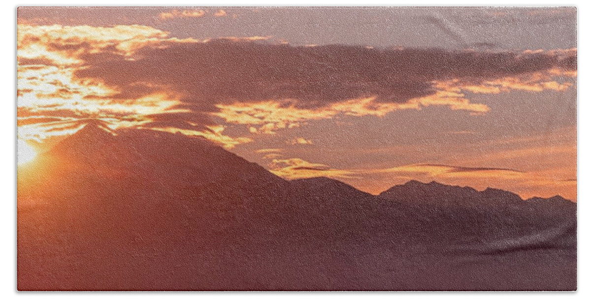 Wasatch Hand Towel featuring the photograph Winter Wasatch Daybreak by Chad Dutson