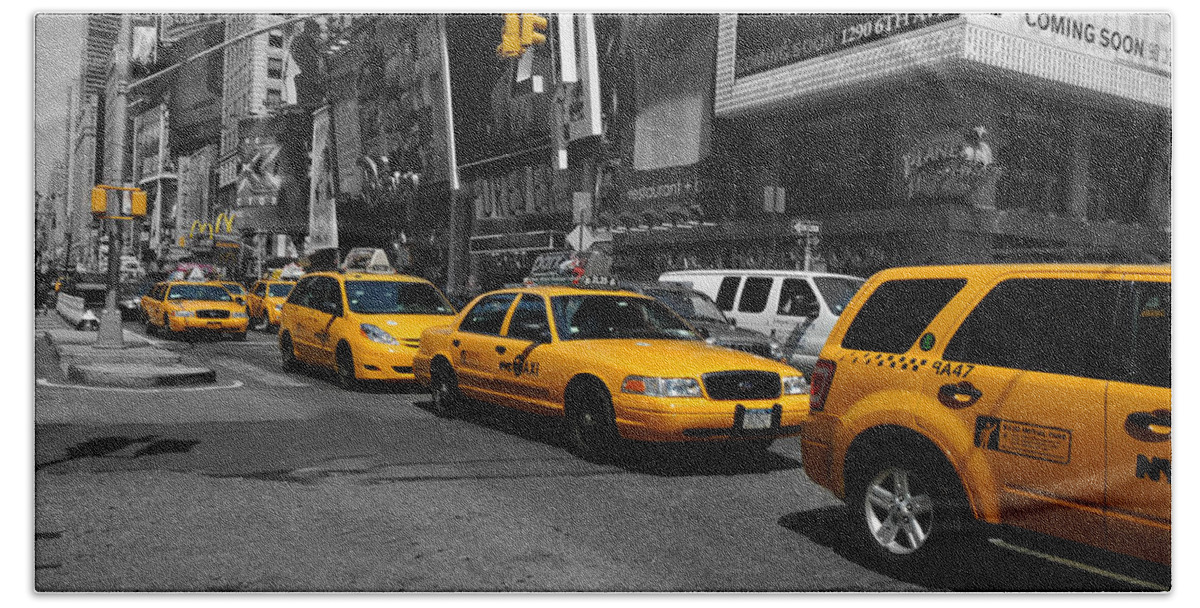 Taxi Bath Towel featuring the photograph Yellow Cabs by Randi Grace Nilsberg