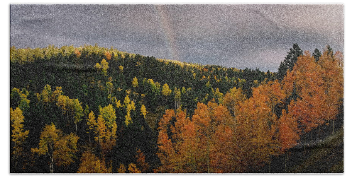 Red River Bath Towel featuring the photograph Autumn Rainbow by Ron Weathers
