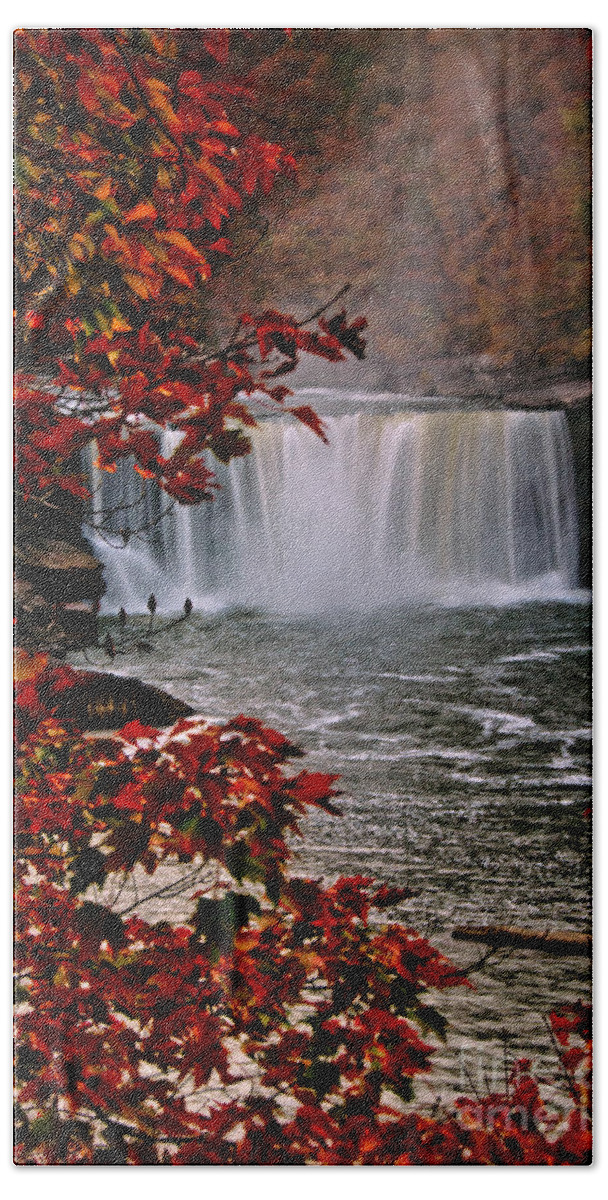 Cumberland Falls Hand Towel featuring the photograph Cumberland Falls KY #3 by Anne Kitzman