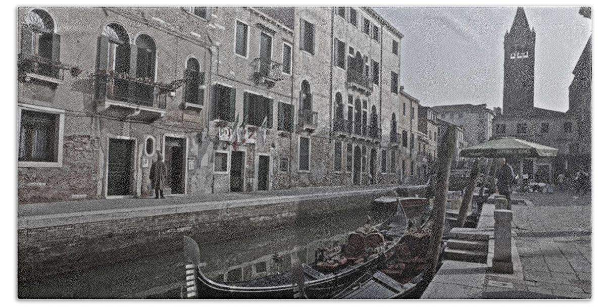 Architecture Bath Towel featuring the photograph Venice - Italy #2 by Joana Kruse