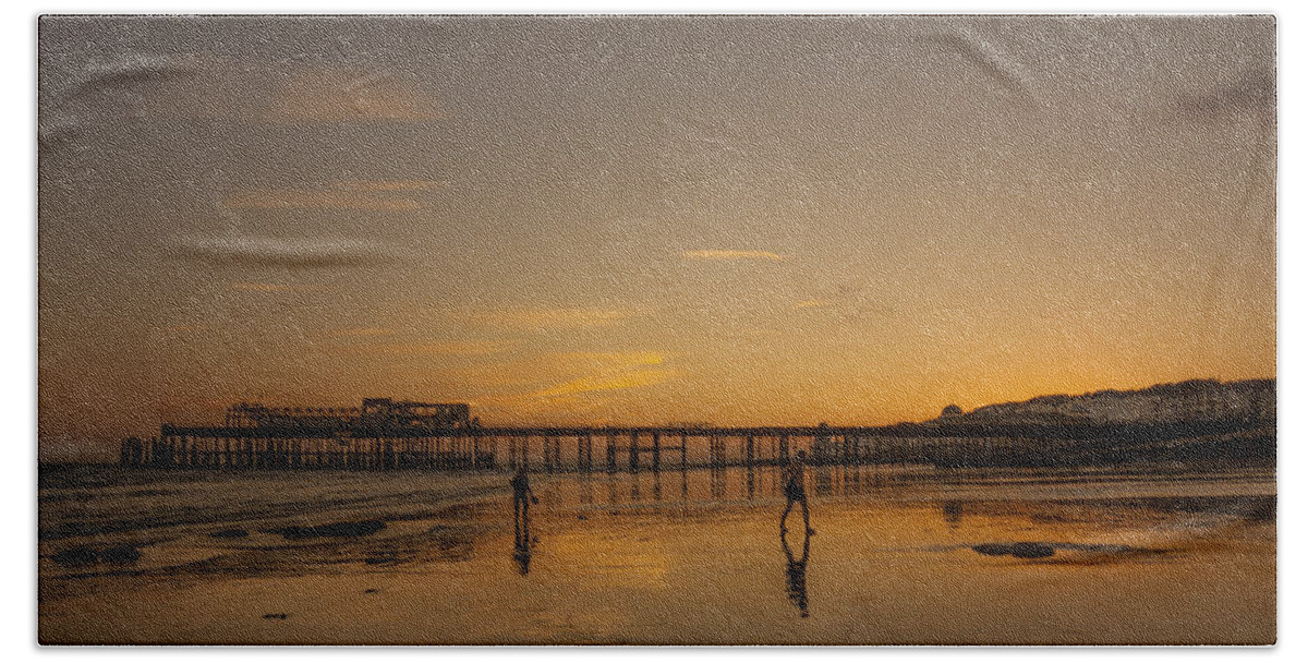 Beach Hand Towel featuring the photograph Hastings Pier #26 by Dawn OConnor