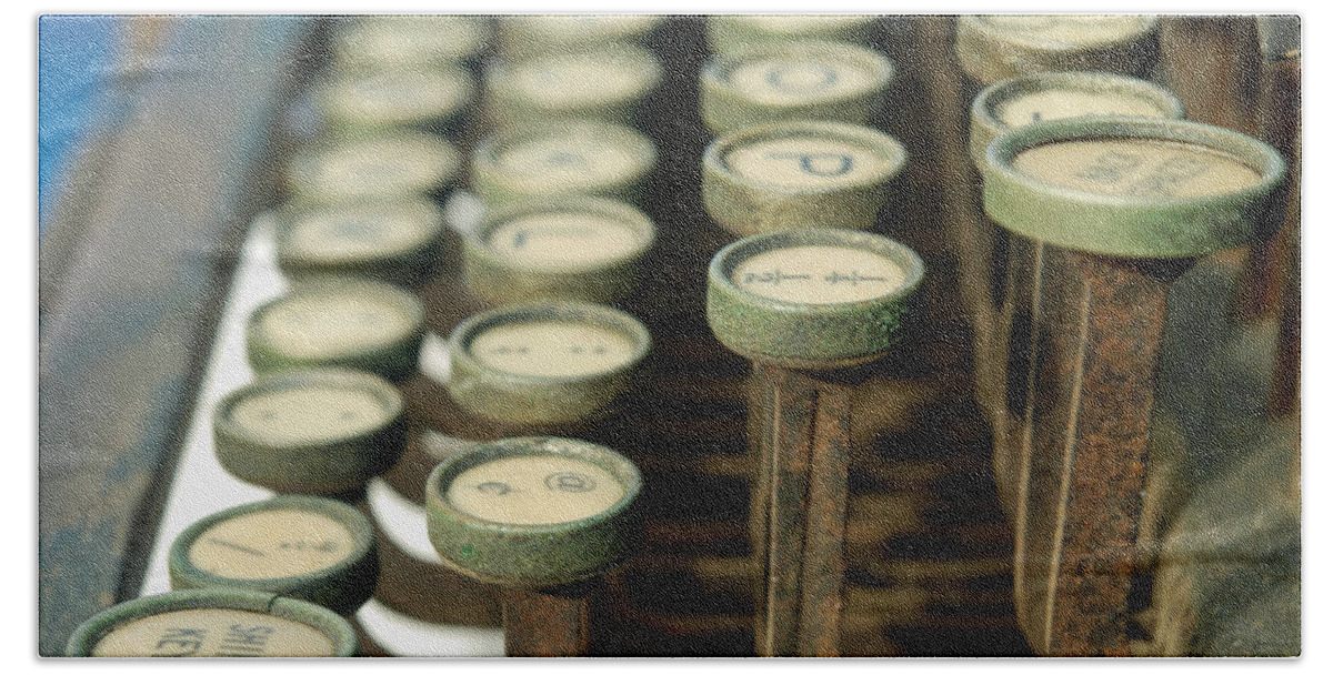 Typewriter Bath Towel featuring the photograph Remington 11 Detail #4 by Kay Lovingood