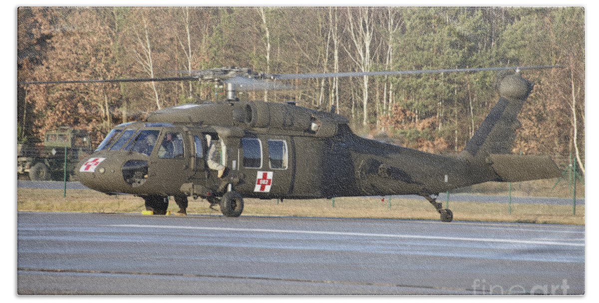 Germany Bath Towel featuring the photograph A U.s. Army Uh-60l Blackhawk by Timm Ziegenthaler