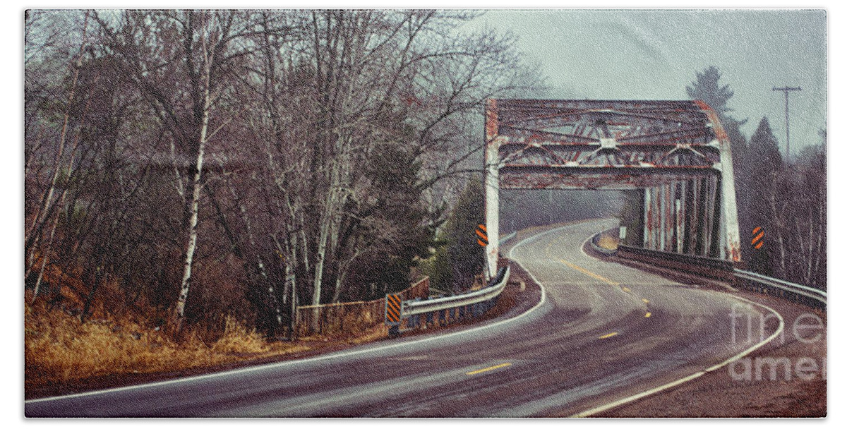 Road Hand Towel featuring the photograph Around The Bend And Across by Duluth To Door County Photography