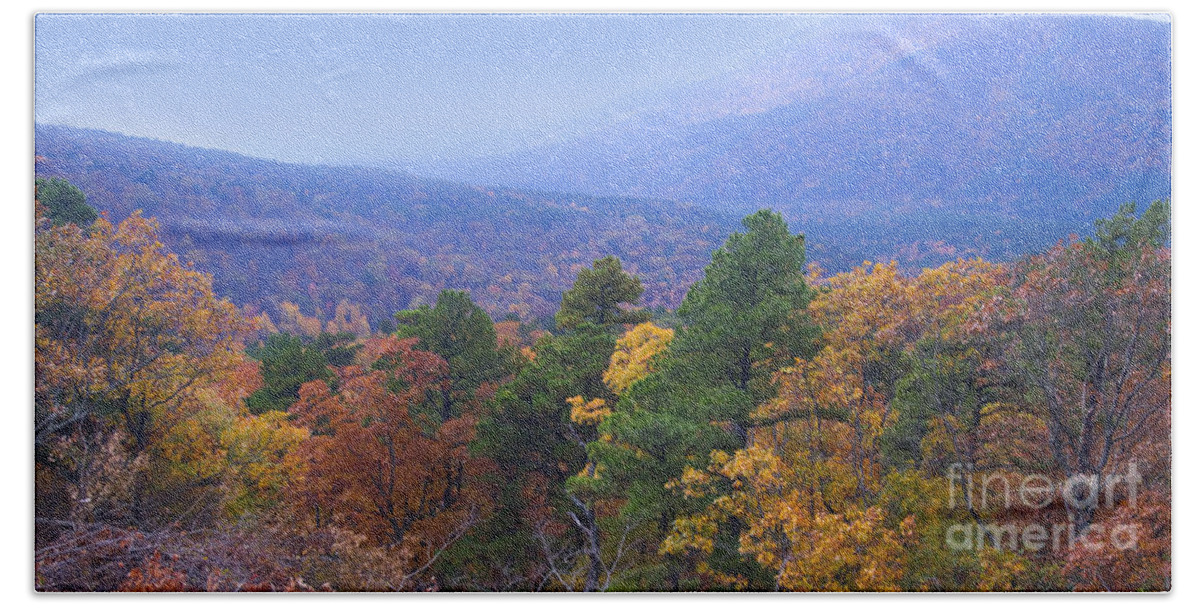 National Scenic Byway Bath Towel featuring the photograph Autumn Splendor by Betty LaRue